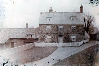 Manor Farm Z818/27